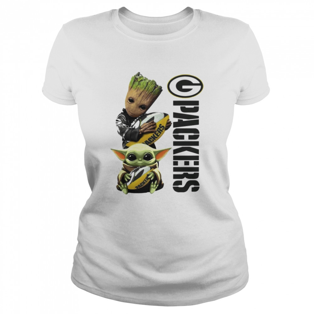 Baby Yoga And Baby Groot Hug Rugby Green Bay Packers Shirt Classic Women'S T-Shirt