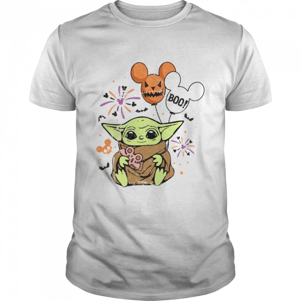 Baby Yoda Star Wars Halloween Trick Or Treat Halloween Party 2022 T-Shirt