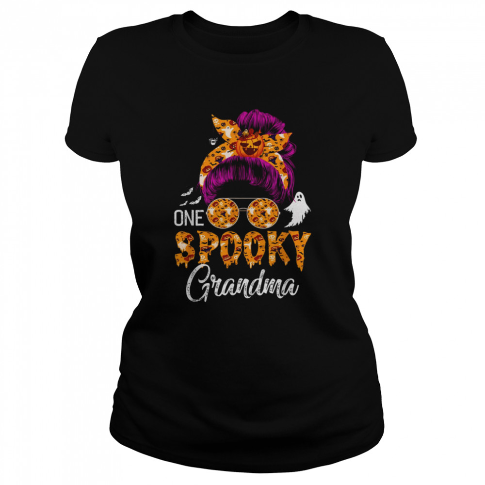 Messy Bun Mom Monster Bleached One Spooky Grandma Halloween T- Classic Women'S T-Shirt