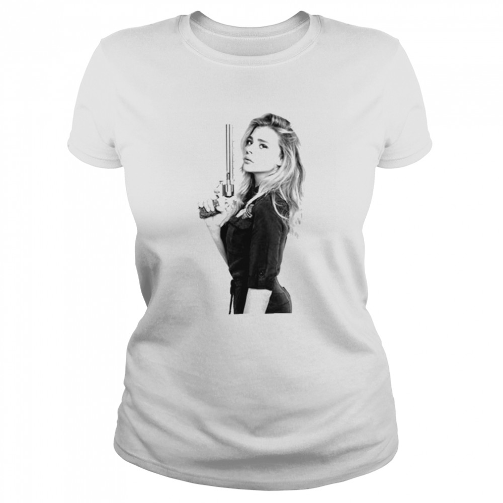 Posing With Gun Chloe Grace Moretz Shirt Classic Women'S T-Shirt